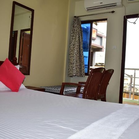 Hotel Lovely Inn ! Puri Εξωτερικό φωτογραφία